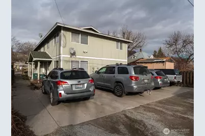 316 E Wapato Avenue #1, Chelan, WA 98816 - Photo 27