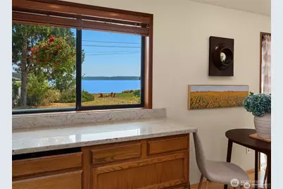 27523 SW Sandy Shores Drive, Vashon, WA 98070 - Photo 7