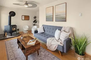 27523 SW Sandy Shores Dr, Vashon, WA 98070 - Photo 9