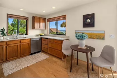 27523 SW Sandy Shores Drive, Vashon, WA 98070 - Photo 5