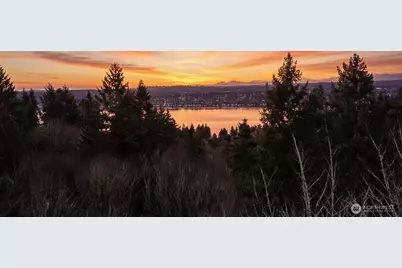 7017 NE 132, Kirkland, WA 98034 - Photo 1