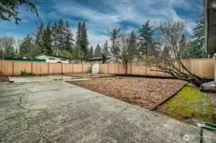 14043 Burke Ave N, Seattle, WA 98133 - Photo 23
