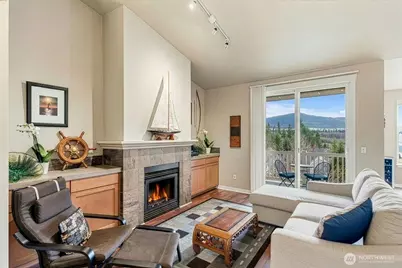 23420 SE Black Nugget Road #F302, Issaquah, WA 98029 - Photo 3