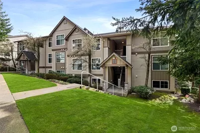23420 SE Black Nugget Road #F302, Issaquah, WA 98029 - Photo 3