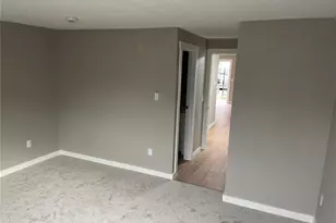 517 Burnett Ave S, Renton, WA 98057 - Photo 13