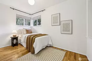 18007 49th Pl NE, Lake Forest Park, WA 98155 - Photo 15