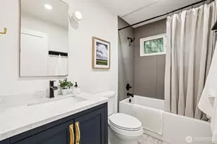 18007 49th Pl NE, Lake Forest Park, WA 98155 - Photo 13