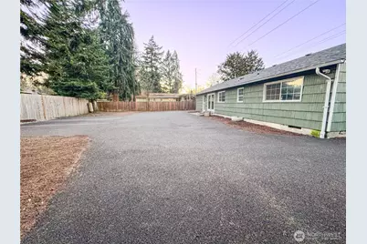 5113 Lacey Boulevard SE, Lacey, WA 98503 - Photo 15