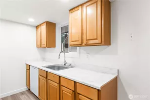 6101 204th St SW, Lynnwood, WA 98036 - Photo 7