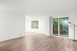 6101 204th St SW, Lynnwood, WA 98036 - Photo 3