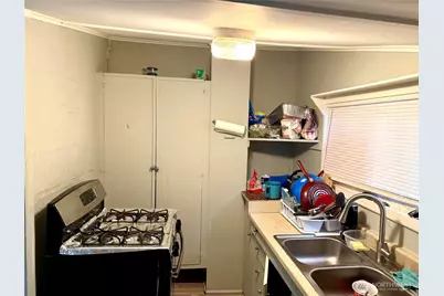 11040 11th Ave SW, Seattle, WA 98146 - Photo 7