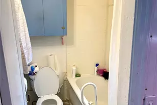 11040 11th Ave SW, Seattle, WA 98146 - Photo 13