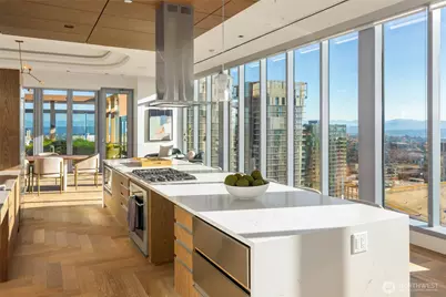 800 Columbia Street #2808, Seattle, WA 98104 - Photo 15