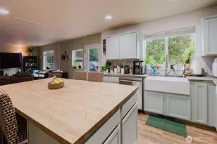 7063 E Dakota St, Port Orchard, WA 98366 - Photo 5