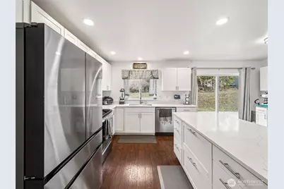 40407 Mountain Highway E, Eatonville, WA 98328 - Photo 15