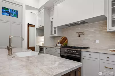 8645 Blue Grouse Way, Blaine, WA 98230 - Photo 11