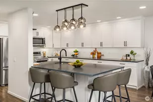 555 Kirkland Way, Kirkland, WA 98033 - Photo 3