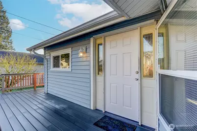 1926 Monroe Avenue, Everett, WA 98203 - Photo 3