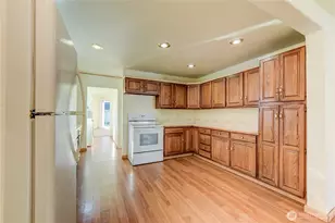 1926 Monroe Ave, Everett, WA 98203 - Photo 11