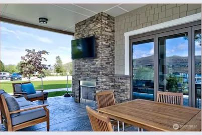 1350 W Woodin Avenue #WD-5, Chelan, WA 98816 - Photo 9