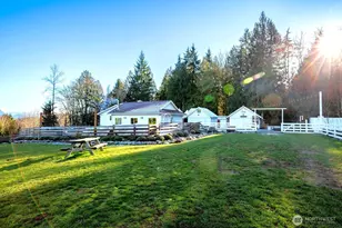 20129 Tveit Rd, Arlington, WA 98223 - Photo 19