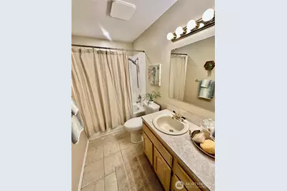 7910 Husky Way SE, Lacey, WA 98503 - Photo 13