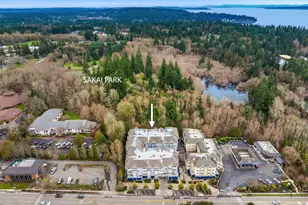 300 High School Rd NE, Bainbridge Island, WA 98110 - Photo 33