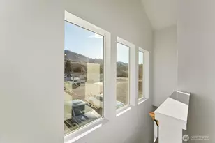 407 E Okanogan Ave, Chelan, WA 98816 - Photo 11