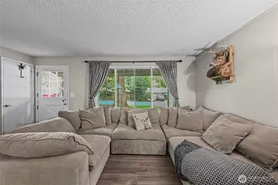 203 S 357th Street, Federal Way, WA 98003 - Photo 7