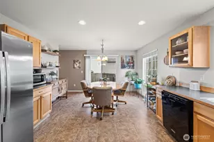 1810 Johnson Ave, DuPont, WA 98327 - Photo 9