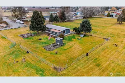 213 Davis Ave., Brewster, WA 98812 - Photo 5