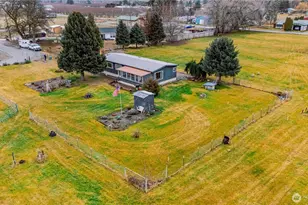 213 Davis Ave, Brewster, WA 98812 - Photo 5