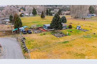 213 Davis Ave., Brewster, WA 98812 - Photo 29