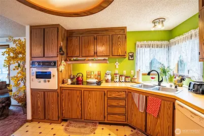 213 Davis Ave., Brewster, WA 98812 - Photo 9