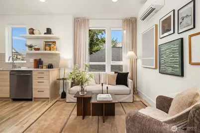 2113 6th Ave W #B, Seattle, WA 98119 - Photo 5