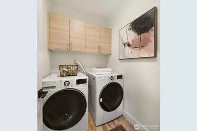 2113 6th Ave W #B, Seattle, WA 98119 - Photo 13