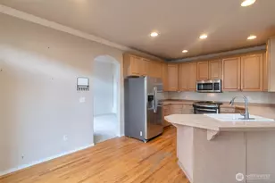 12730 SE 302nd St, Auburn, WA 98092 - Photo 9