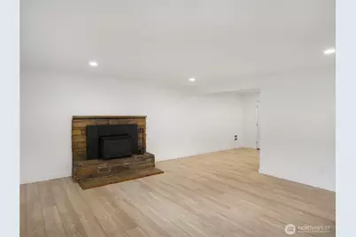 13647 197th Avenue SE, Renton, WA 98059 - Photo 3