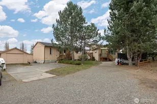 5698 2nd Ave, Ferndale, WA 98248 - Photo 3