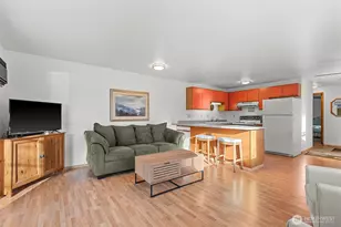 321 S 3rd St, Chelan, WA 98816 - Photo 7