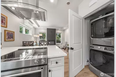 13211 1st Avenue NW #2, Seattle, WA 98177 - Photo 9