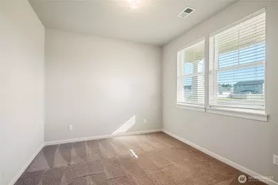 1935 Schneiter Drive, Longview, WA 98632 - Photo 7