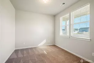 1935 Schneiter Dr, Longview, WA 98632 - Photo 7