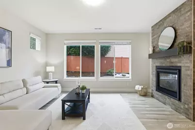 17725 115th Place SE, Renton, WA 98055 - Photo 11