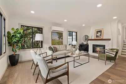 2512 Nob Hill Avenue N, Seattle, WA 98109 - Photo 7