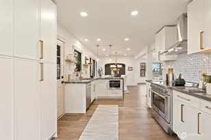 2512 Nob Hill Ave N, Seattle, WA 98109 - Photo 17