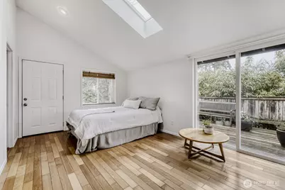 8725 10th Avenue S, Seattle, WA 98108 - Photo 13