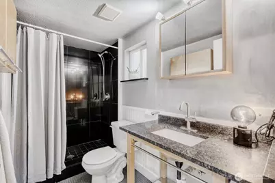 8725 10th Avenue S, Seattle, WA 98108 - Photo 15