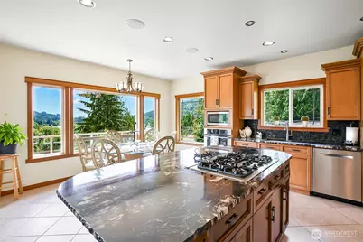 23738 Carlson Place, Mount Vernon, WA 98274 - Photo 11