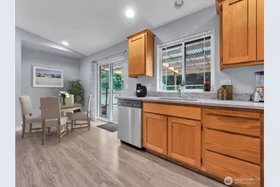 592 Kodiak Avenue, Camano Island, WA 98282 - Photo 25